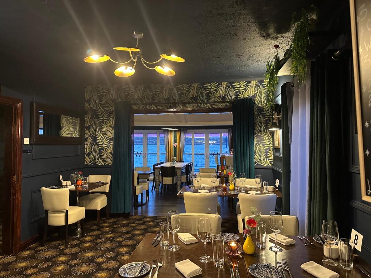 The Waterfront Boutique Hotel Стенлі Екстер'єр фото